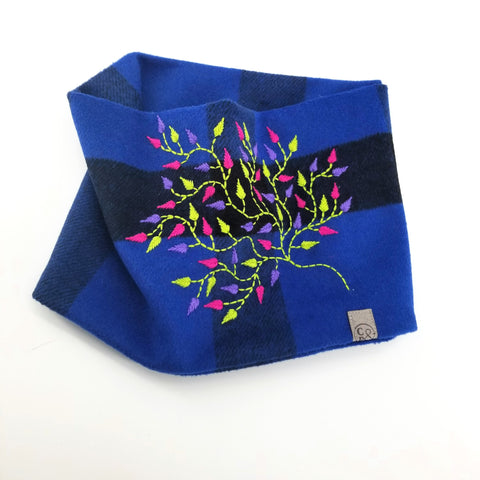 Embroidered Cowl