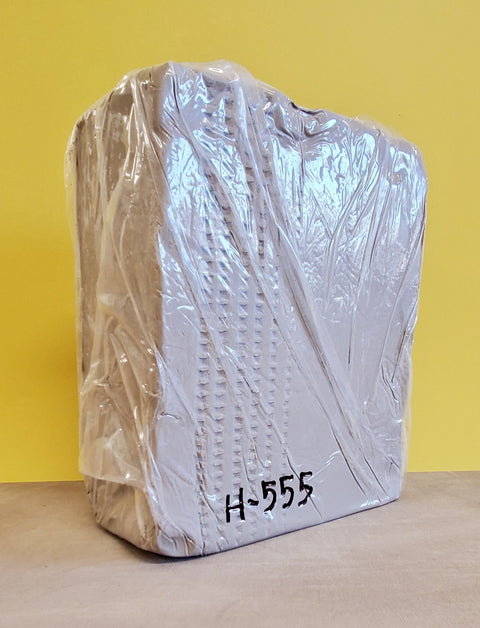 Extra Clay H555 Light Porcelainous Clay - Arts and Heritage St. Albert