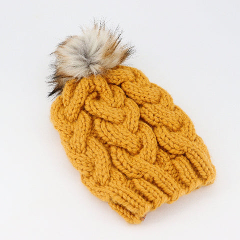 Hand Knit Cable Knit Adult Toque Yellow - Arts and Heritage St. Albert