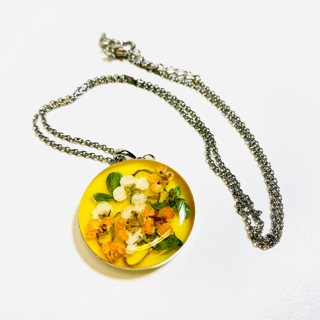 Pressed flower Necklace 1" round Arts and Heritage Foundation St. Albert