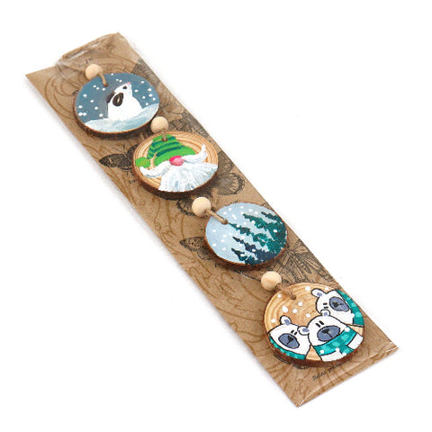 Hand Painted Wooden Christmas Ornaments Style 6 - Arts and Heritage St. Albert