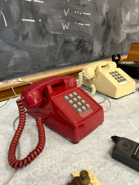 Social Sciences: Introduction to Archaeology Winter Program: Bookings that occur from November – March are located at the Little White School. A Mission Park walking tour may be provided weather permitting. - Arts and Heritage St. Albert