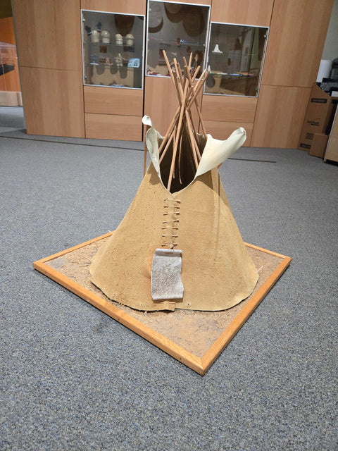 The Tipi as Home