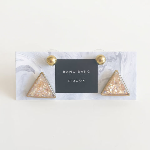 Resin & Bronze Stud 2 pkg